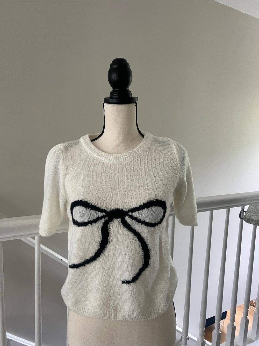 Anthropologie Cream Knit Short-Sleeve Sweater with Black Bow NWT’s